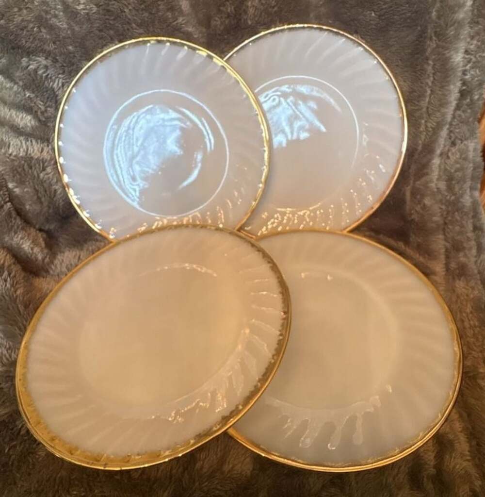 Fire King Golden Anniversary Swirl White Milk Glass 9 Inch Plates Set 4